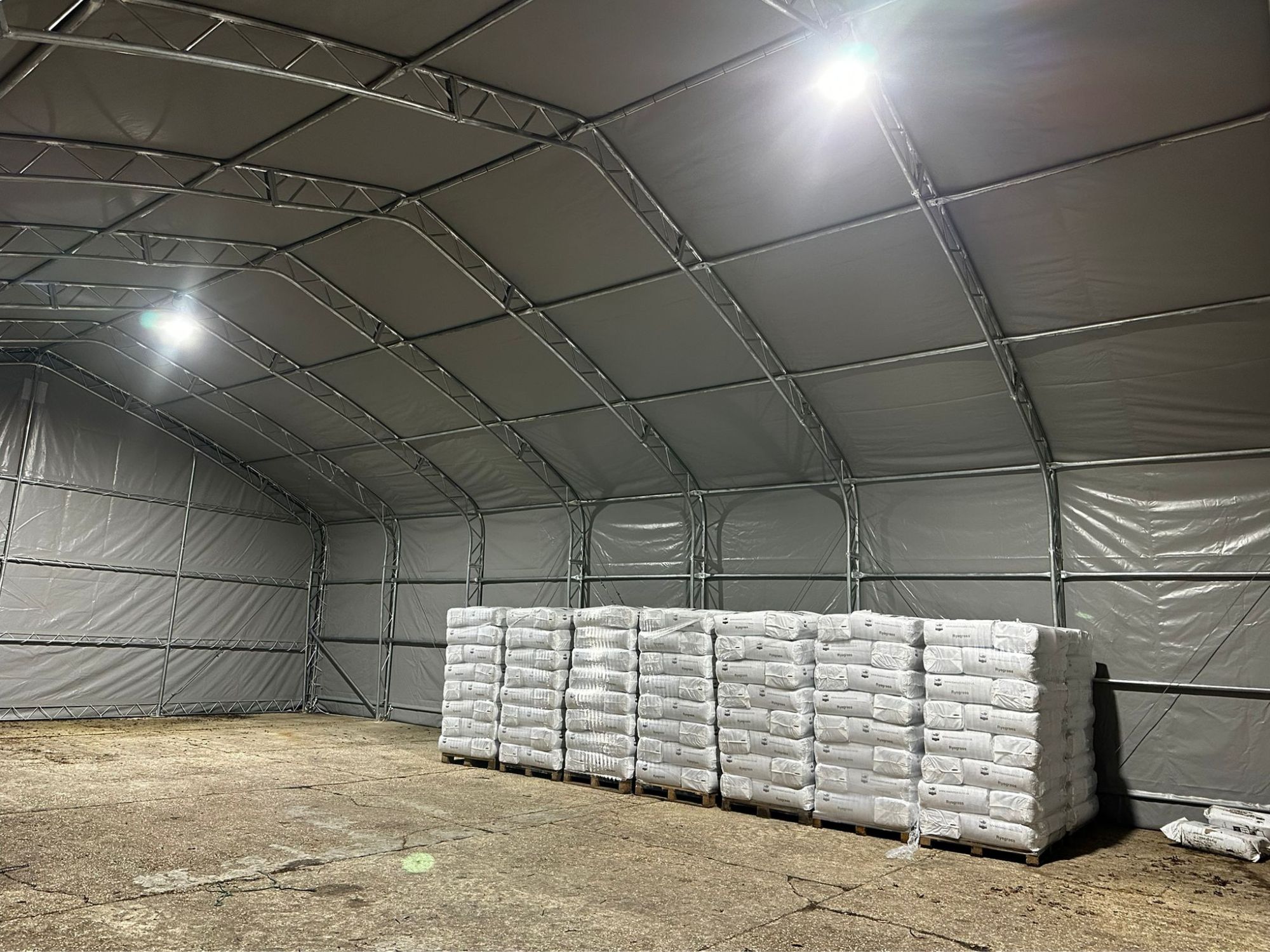 Warehouse to Let near Maldon, Essex