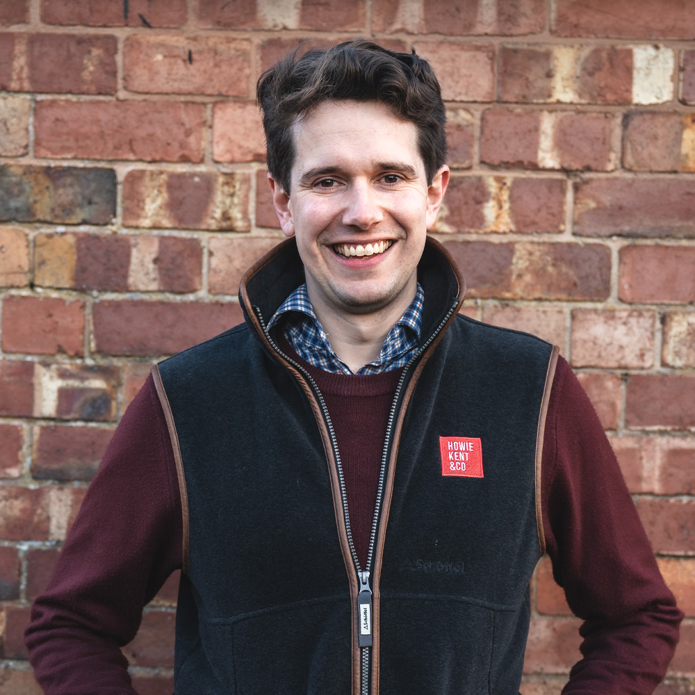 Simon Ashfield Meet The Team Howie Kent And Co simon-ashfield-meet-the-team-howie-kent-and-co