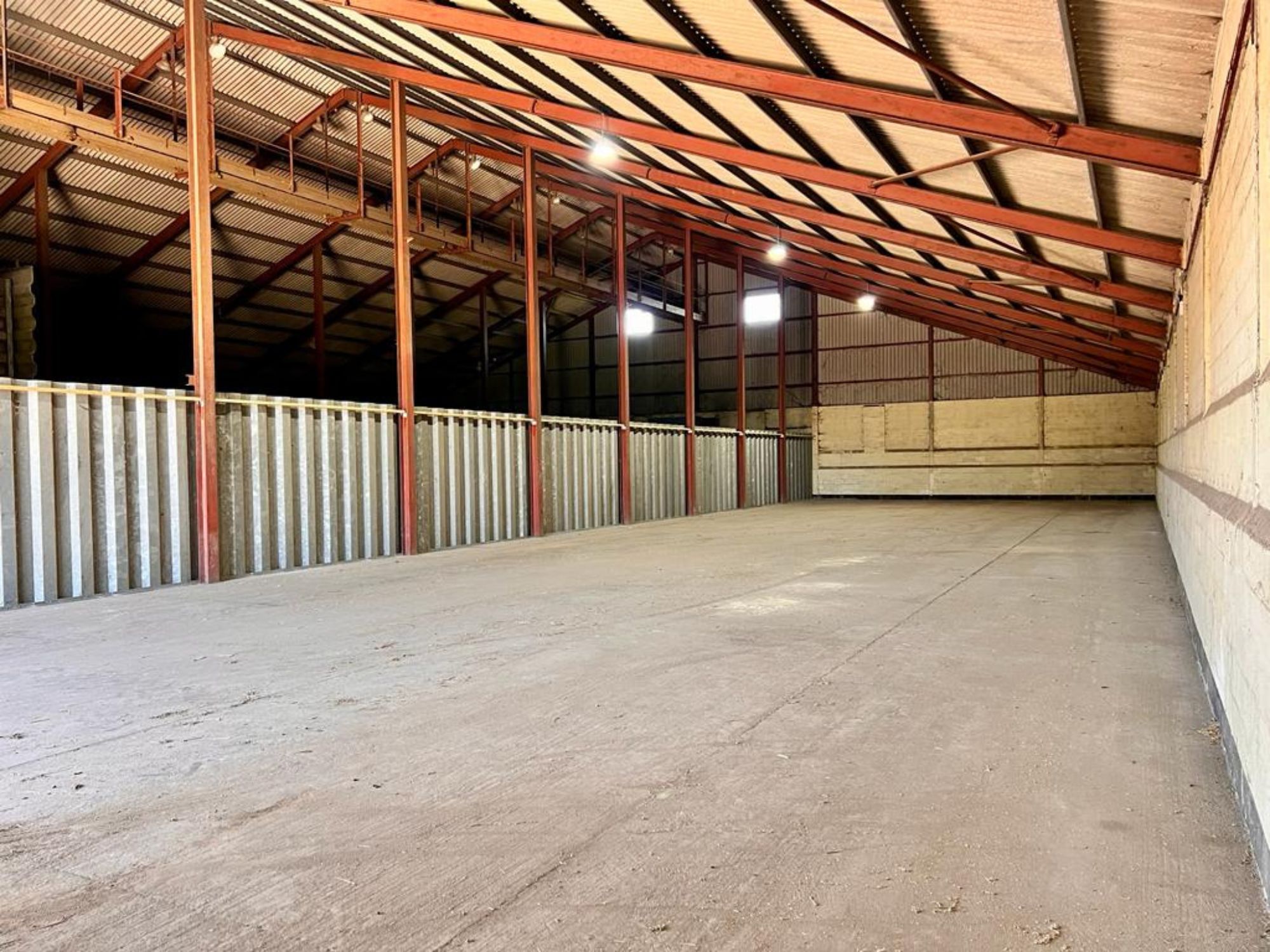 6 000 Sq Ft Warehouses To Let Little Horkesley Colchester