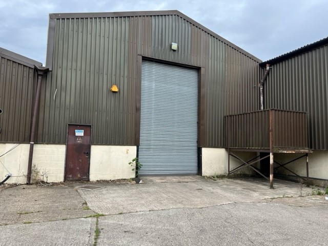 Warehouse to Let near North Weald/Epping, Essex