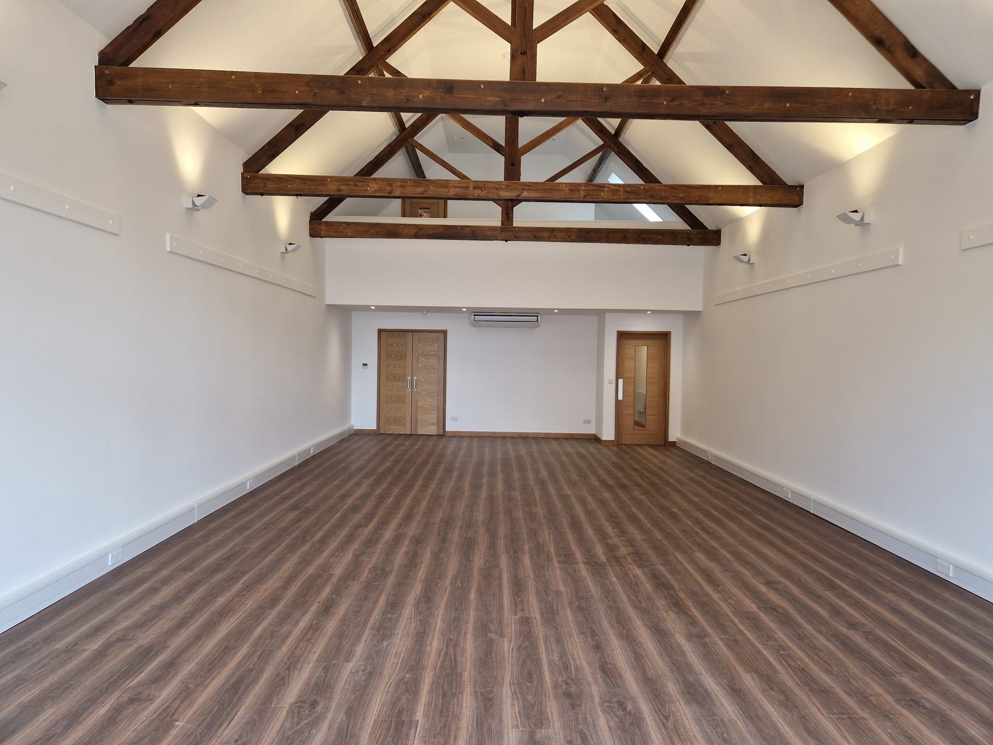 Immaculate Fitness Studio/Office to Let at Knapwell, Cambridge