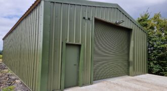 Warehouse to Let at Waltham Abbey, Essex