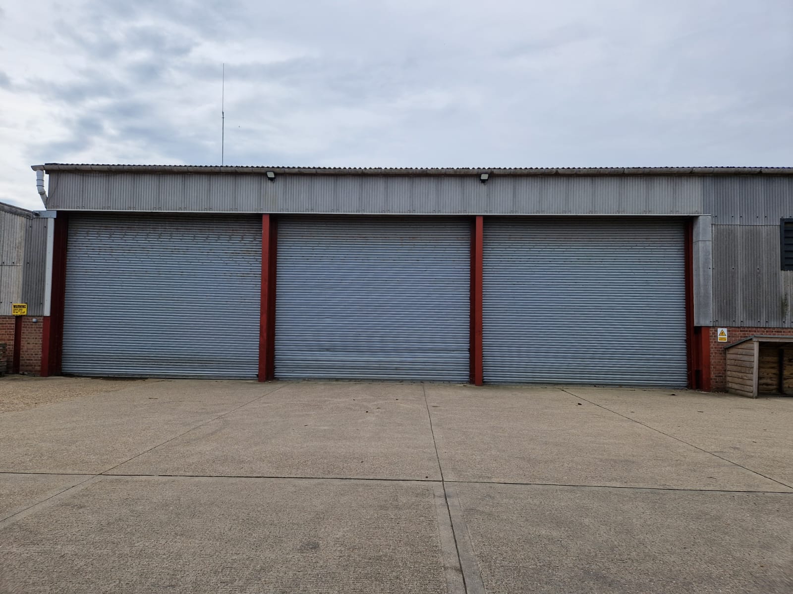 Commercial Warehouse to Let near Clacton-on-Sea, Essex